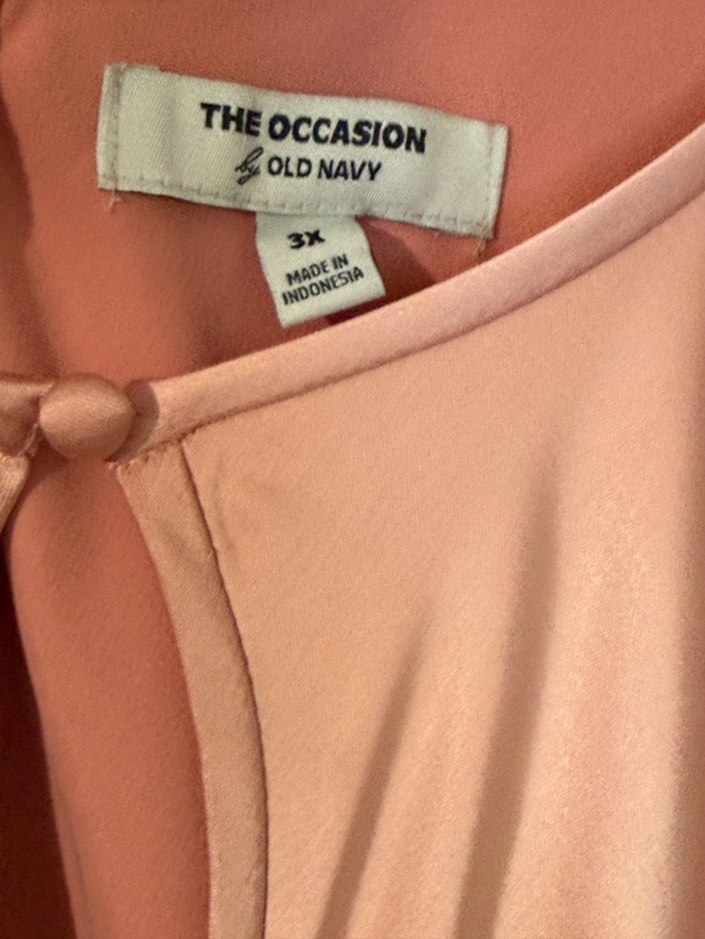 he Occasion by Old Navy Blush Satin Flutter Sleeve Maxi Dress – 3X - Picture 3 of 4